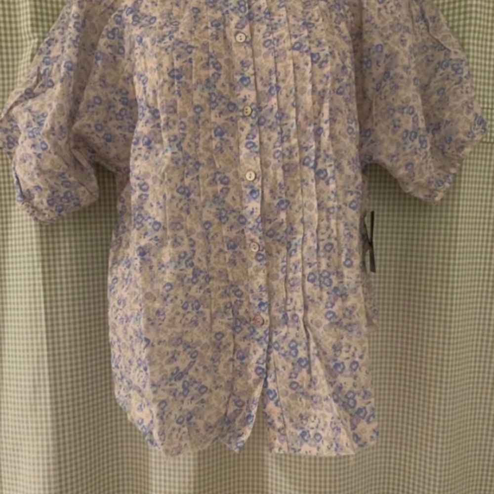 Lucky Brand Pin-tuck Pleated Blue Floral Blouse, size S, new women’s